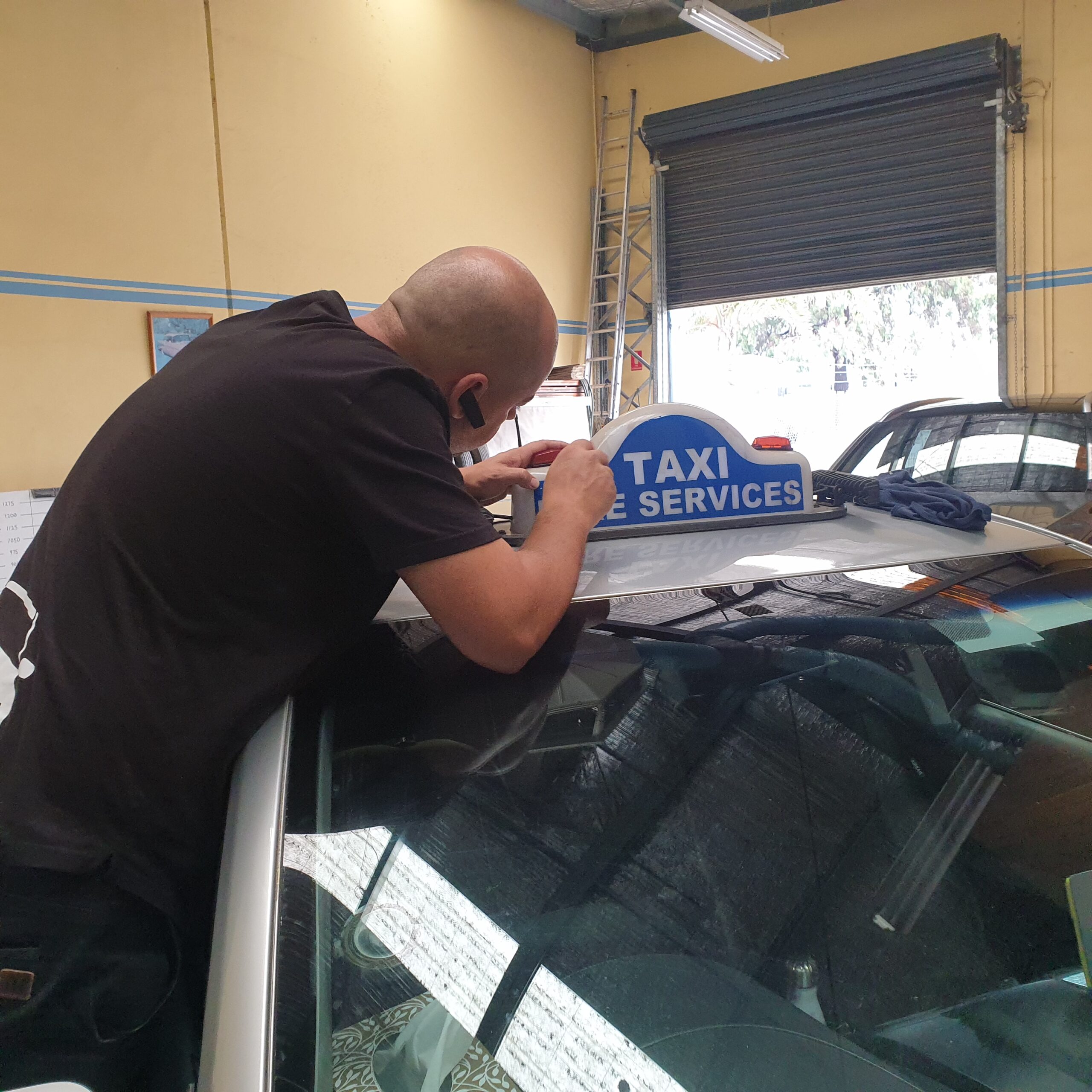 Magnetic OR Fitted Taxi Dome LED